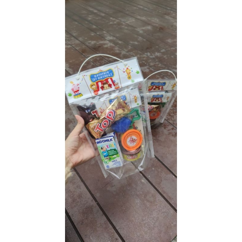 Jual souvenir fundoh + snack ( minimal 20 pcs ) | Shopee Indonesia