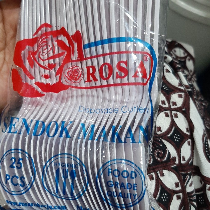Jual Rosa sendok makan plastik putih susu isi 25pcs | Shopee Indonesia