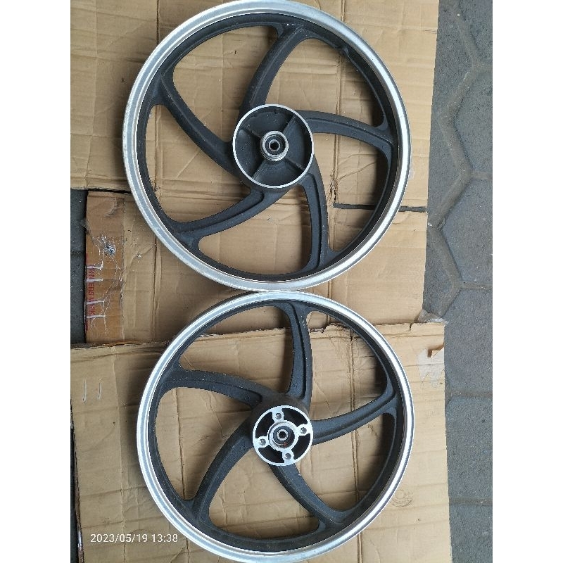Jual velg suzuki racing depan belakang | Shopee Indonesia