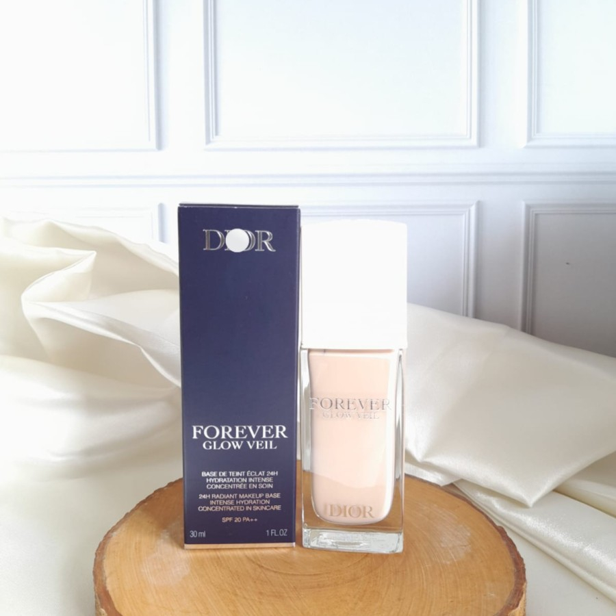 Dior Forever Skin Glow & VEIL本体 Dior Forever Glow Veil - Hydrating Illuminating Primer | Dior US