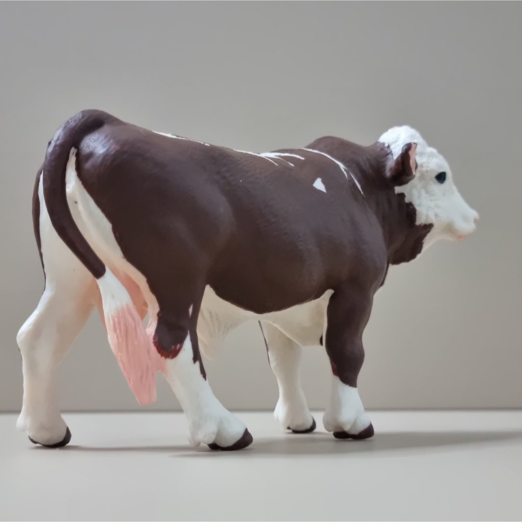 Jual Figur Hewan Sapi Simmental Jantan coklat Miniatur detail rapi 13 ...