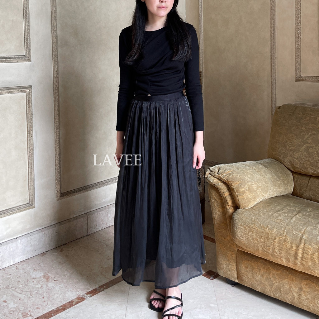 Jual LAVEE - Claudia Shimmer Skirt - LAVEE APPAREL / Rok Shimmer Maxi ...