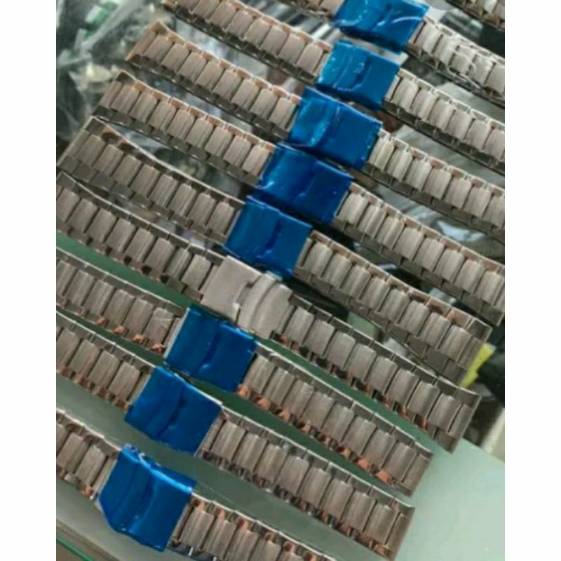 Jual Rantai jam tangan pria atau strap rante versi lock silver bisa COD ...