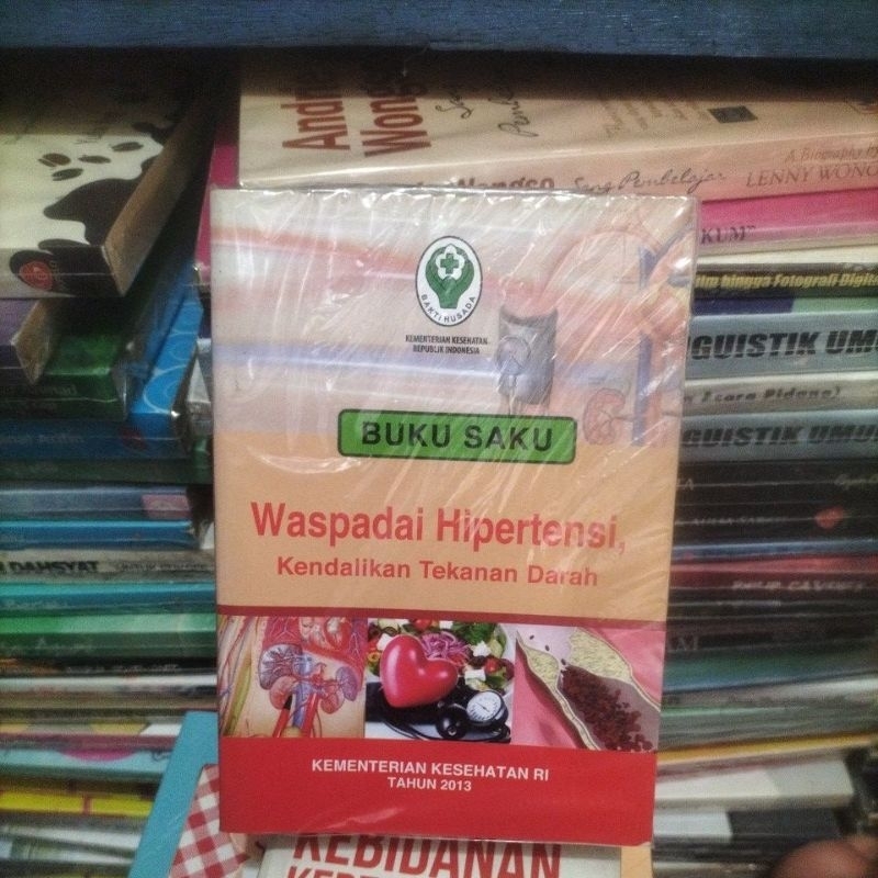 Jual BUKU SAKU WASPADAI HIPERTENSI, KENDALIKAN TEKANAN DARAH | Shopee ...