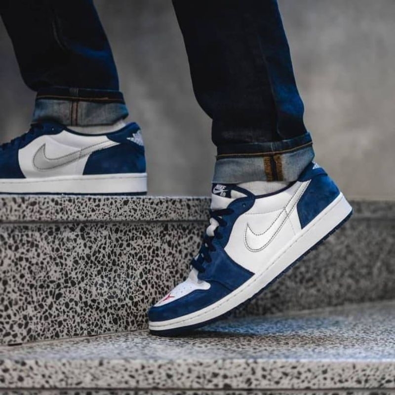 sb x air jordan i low midnight navy