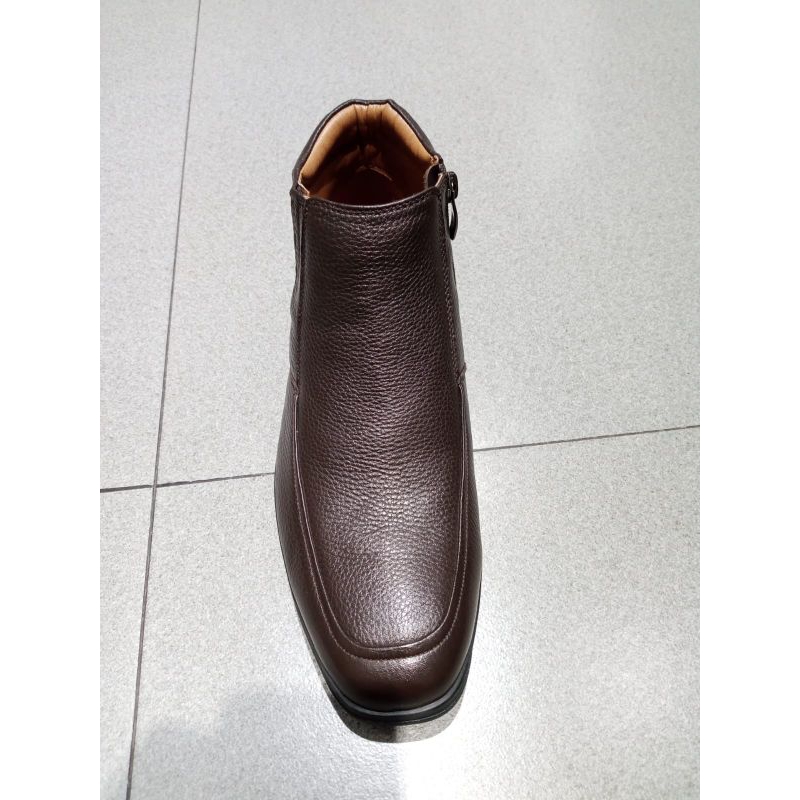 Sepatu boots clearance pria hush puppies