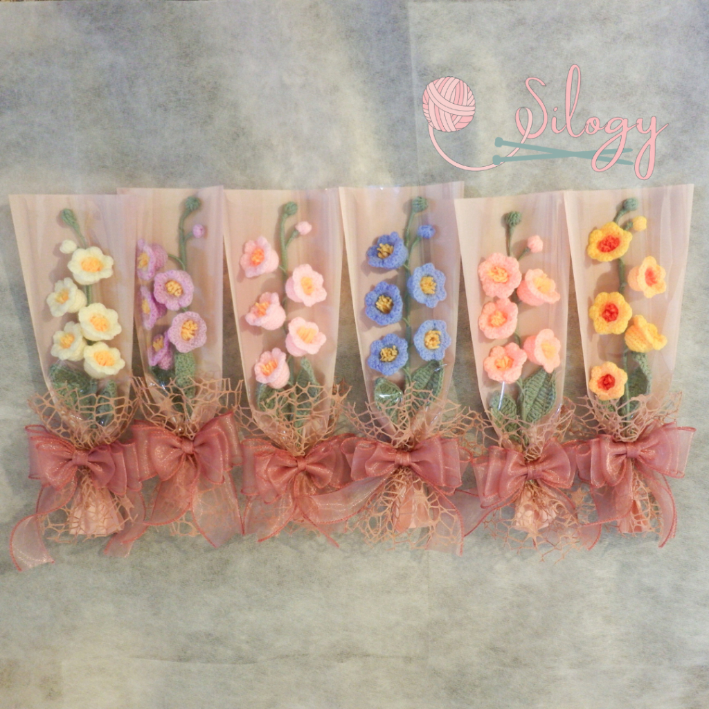 Jual lily of the valley coquette beads bookmark ‎♡₊˚ ・₊✧, penanda buku