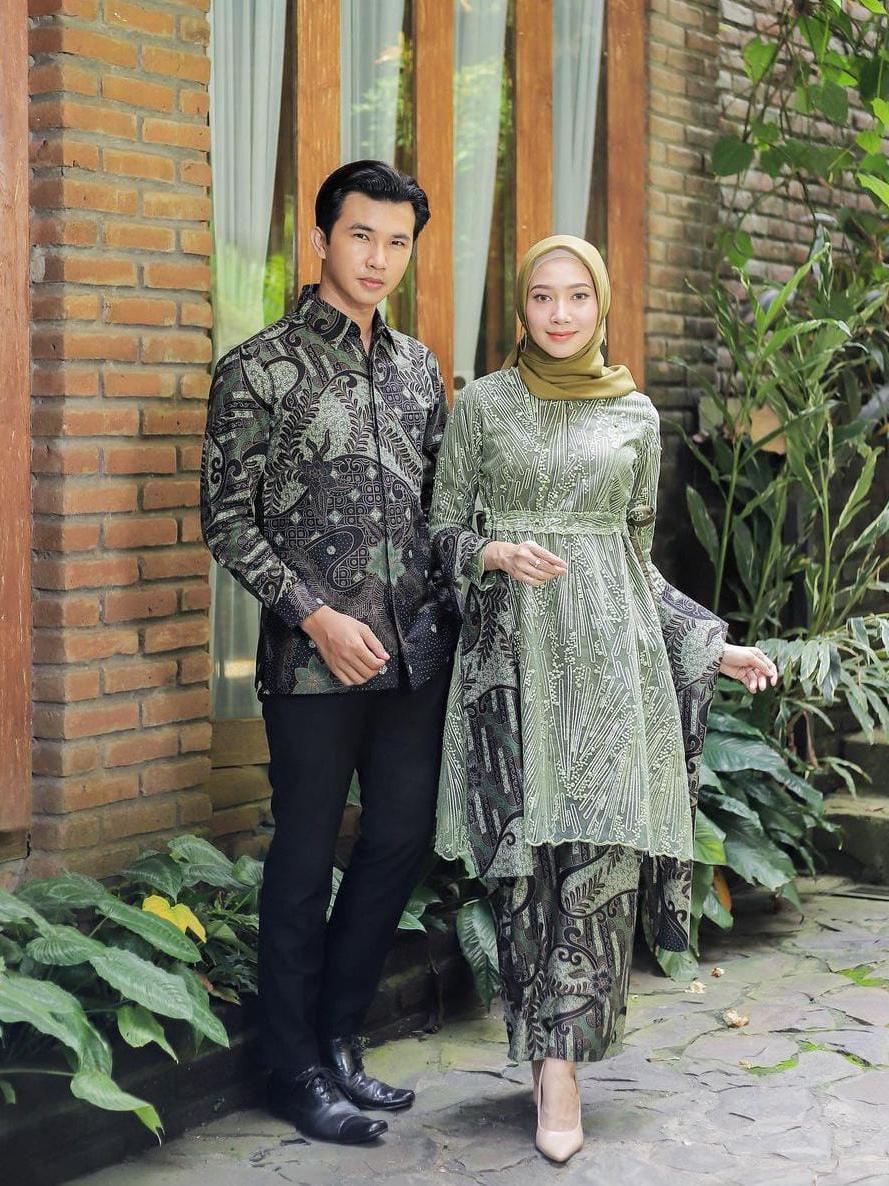 Jual Kebaya Warna Sage Green Kebaya Couple Lebaran Brokat Modern Aufa ...