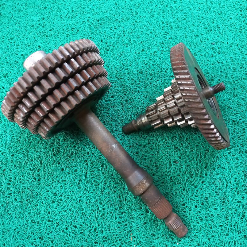 Jual Gearbox Set vespa Strada Original Shopee Indonesia