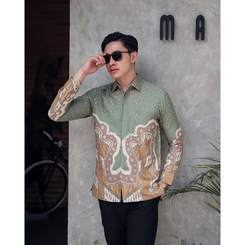 Jual Kemeja Batik Pria Keris Sage Green Lengan Panjang Slim Fit