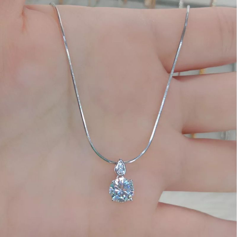 Jual La Vienne Alika Liontin dan Kalung Titanium Wanita Anti