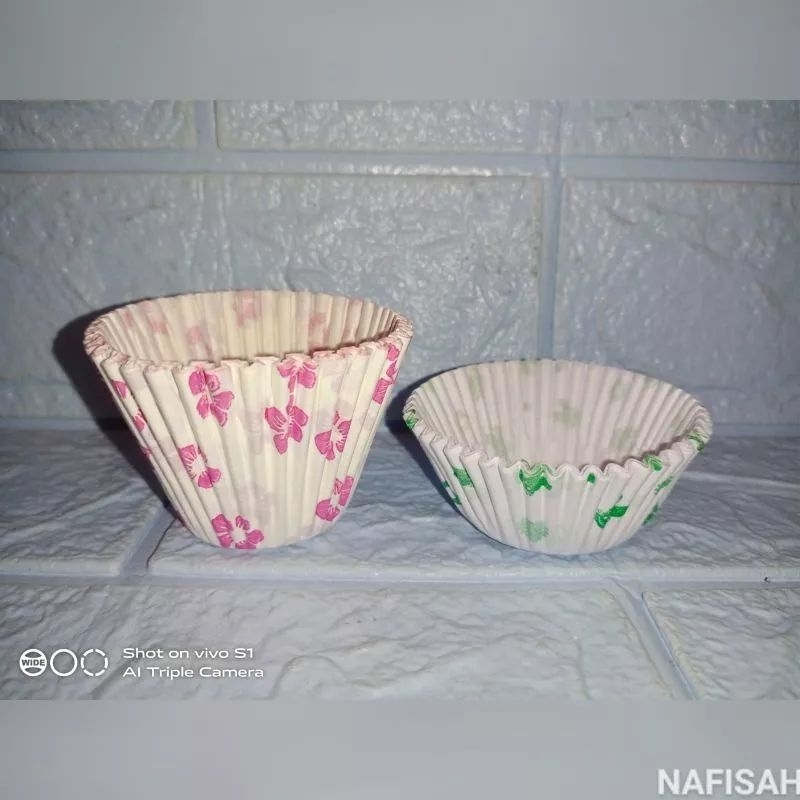 Jual BORNEO - CAKE CASE| KERTAS ROTI KUKUS ISI 100 LEMBAR | Shopee ...