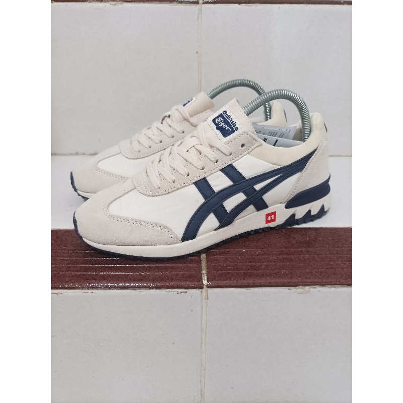 Onitsuka best sale tiger vietnam