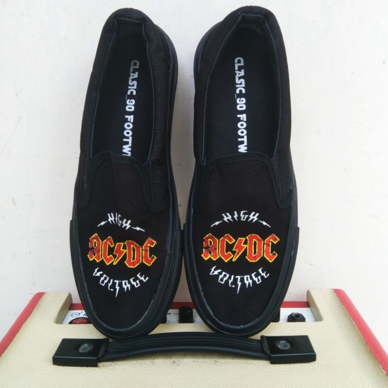 Jual SEPATU SLIP ON AC/DC FULL BLACK [PREMIUM QUALITY | Shopee Indonesia