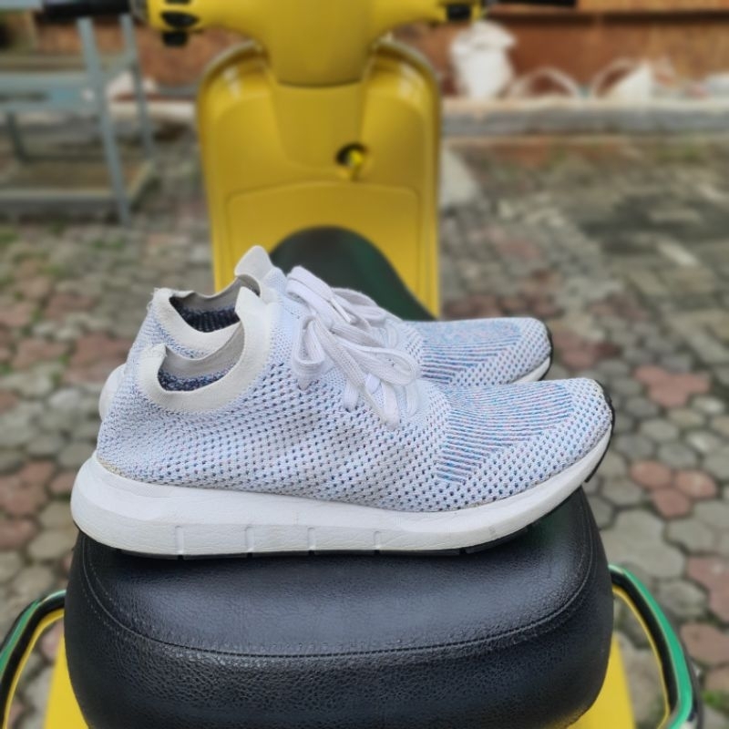 swift run primeknit white