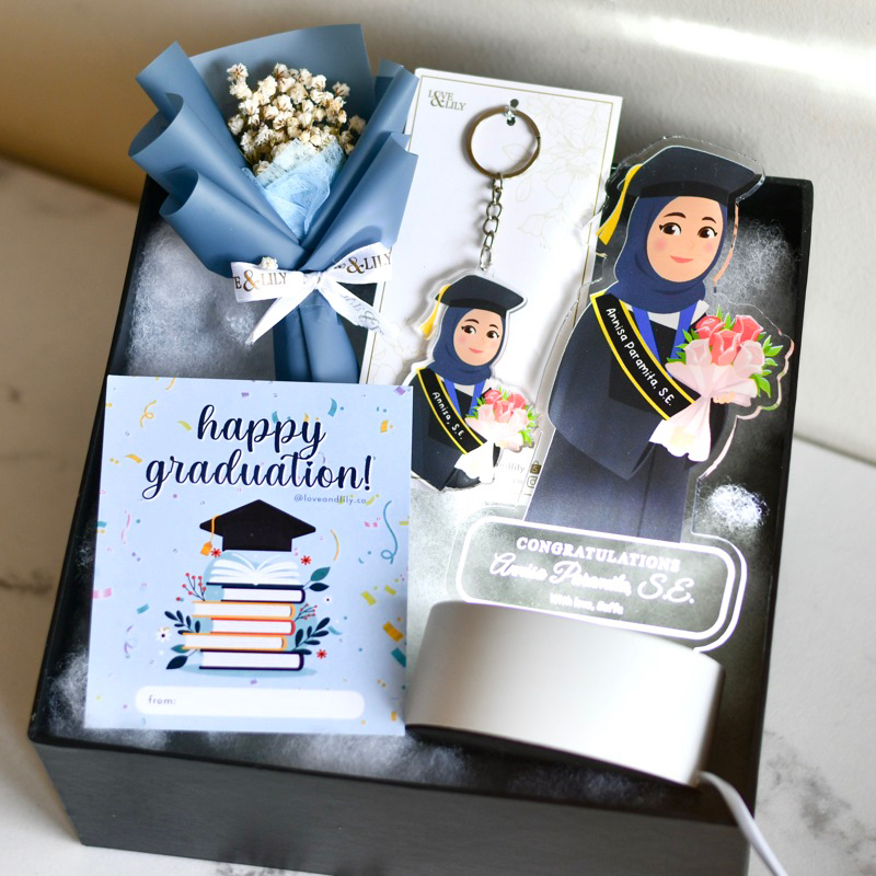 Jual STELLA Keychain Hampers Graduation Gift Hadiah Wisuda Kado Cewek