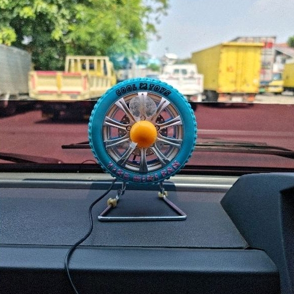 Jual MINI TIRES USB FAN POWERFUL&SAFE FAN BLADES | Shopee Indonesia