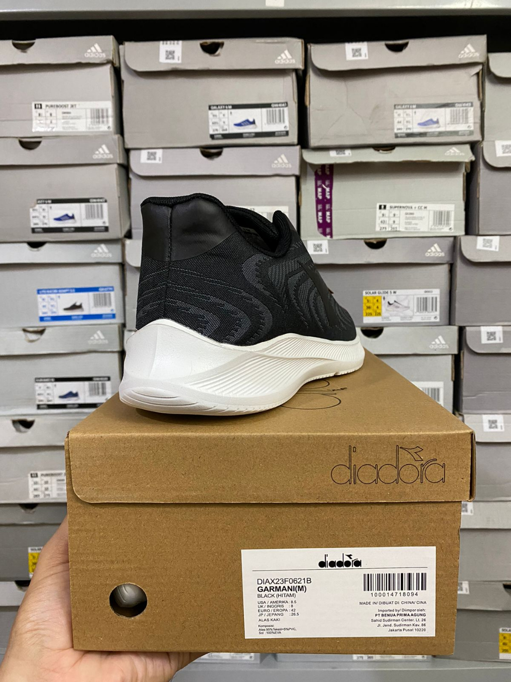 Jual Diadora Garmani Black Men's Shoes Original | Shopee Indonesia