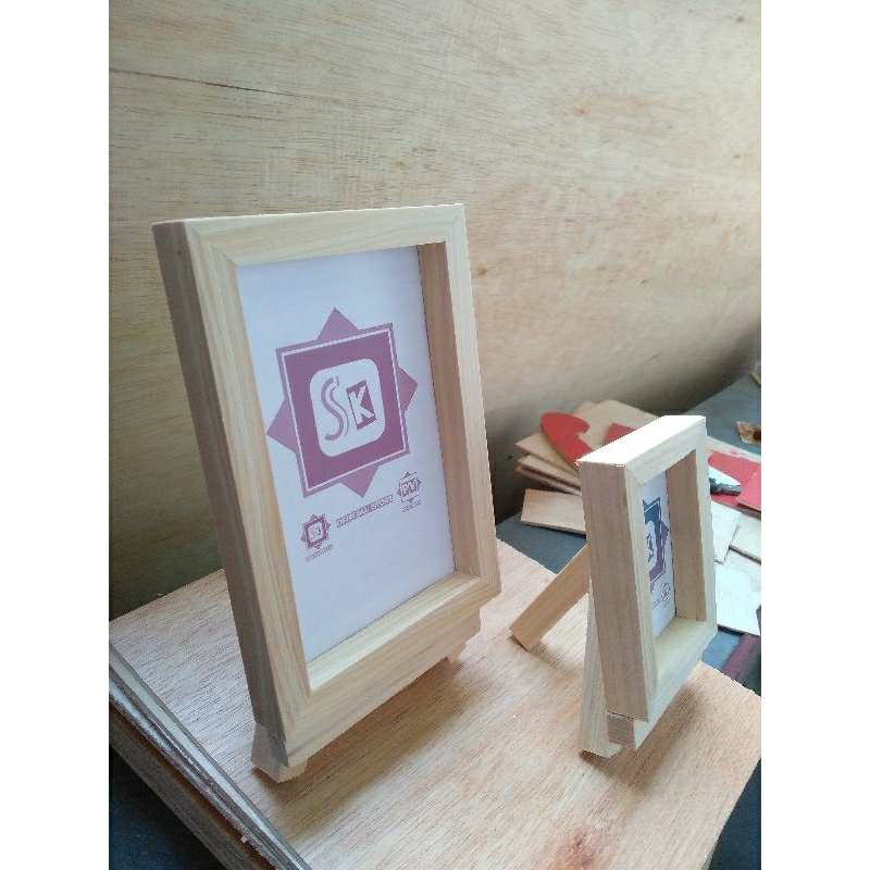 Jual Pigura Lucu/Jati Belanda/Ukuran Frame 2R dan 4R | Shopee Indonesia