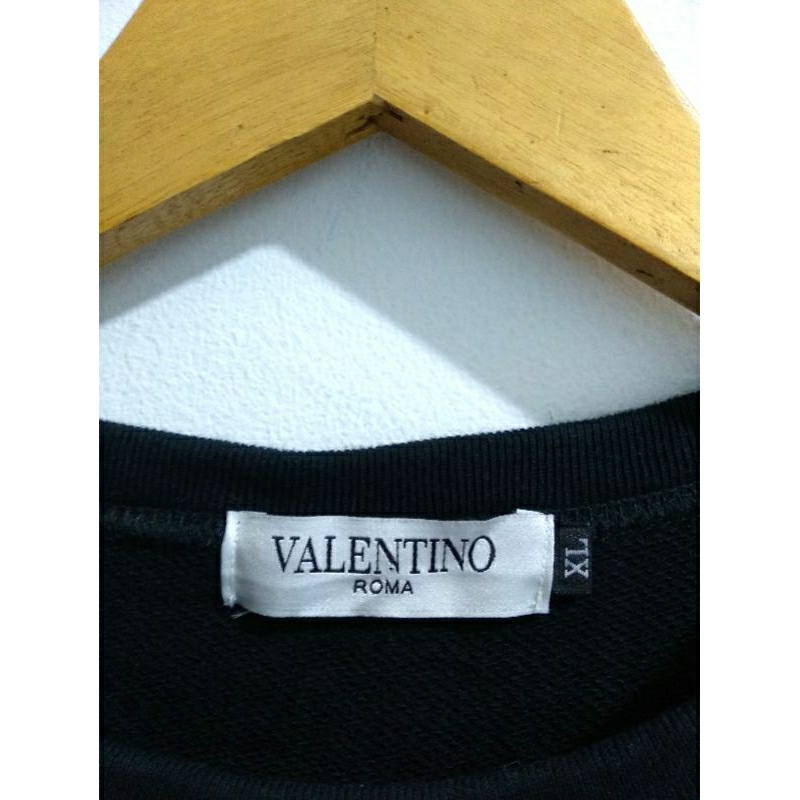 Valentino label Valentino label