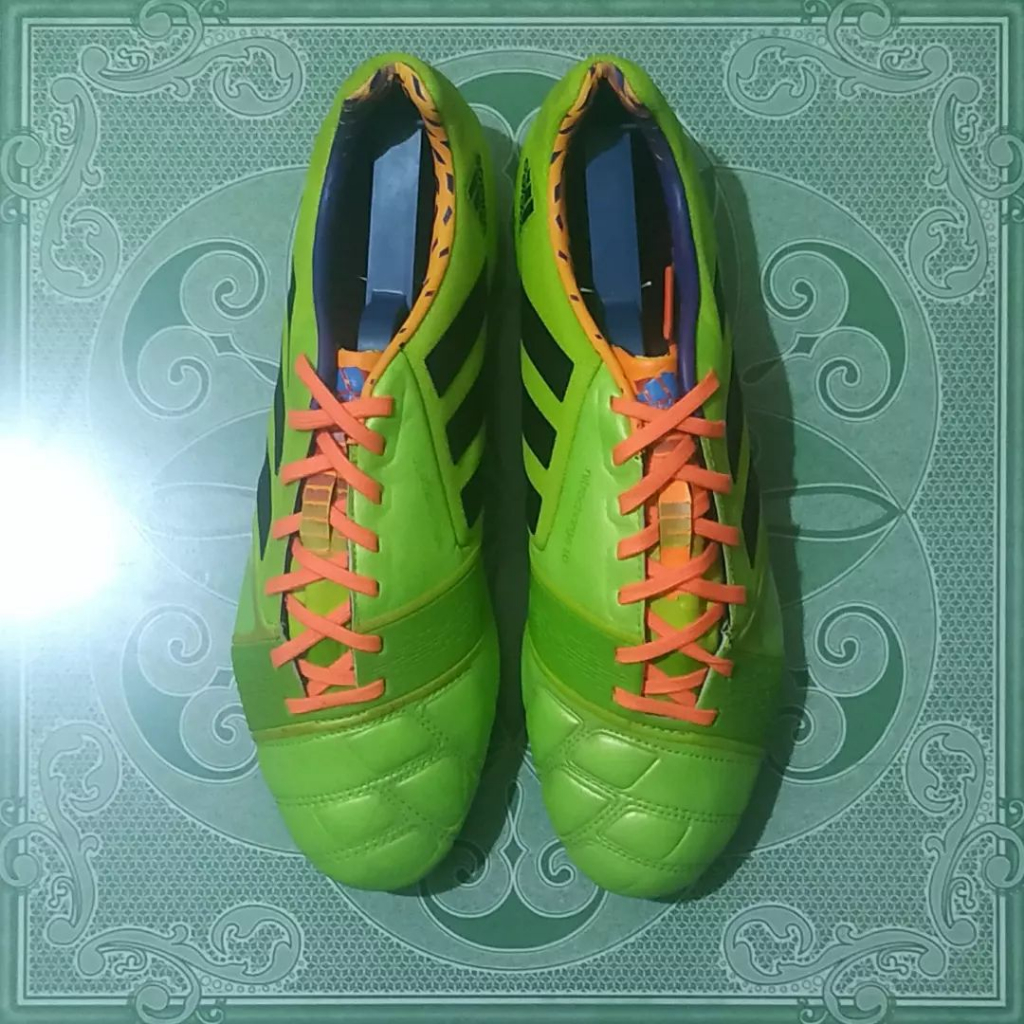 Jual Sepatu bola Sepatu bola second Sepatu bola preloved kasut bola second boot bola second adidas nitrocharge 1.0 samba pack Original Second Shopee Indonesia