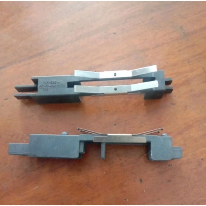Jual Pengunci Thermoswitch Fixing PemanasCopotan Mesin Original iR 3570 ...