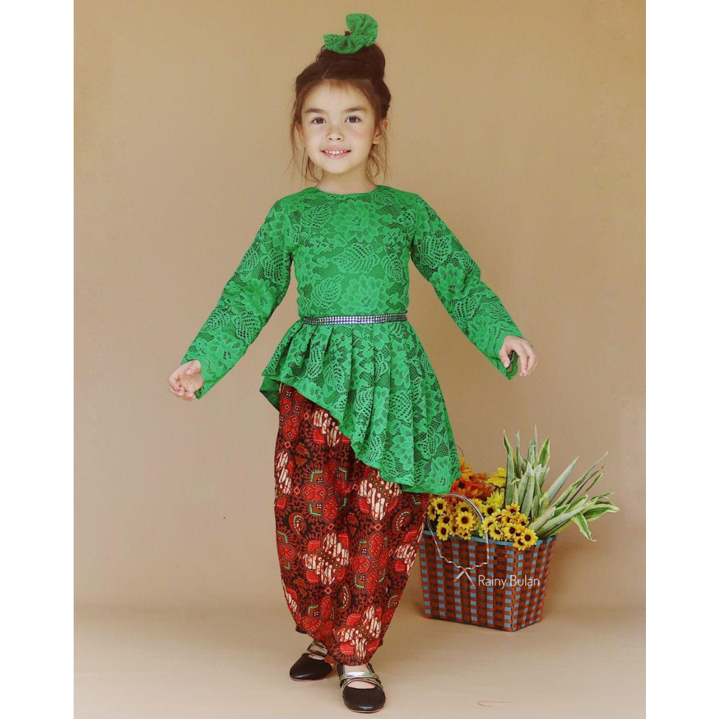 Jual Kebaya Prameswari / Baju Adat Anak Dan Dewasa / Baju Tradisional ...