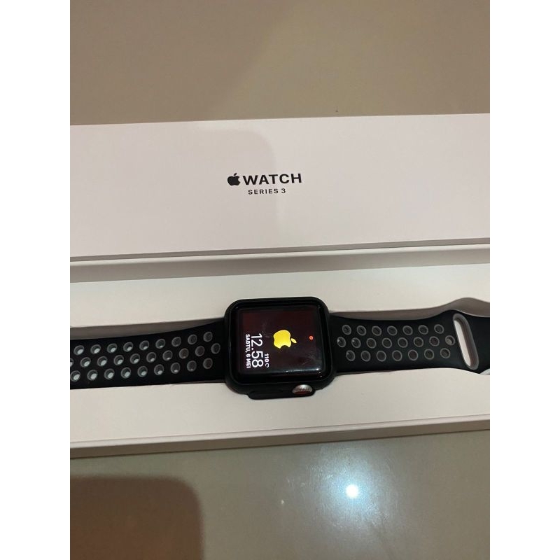 Apple watch series 3 shopee hot sale