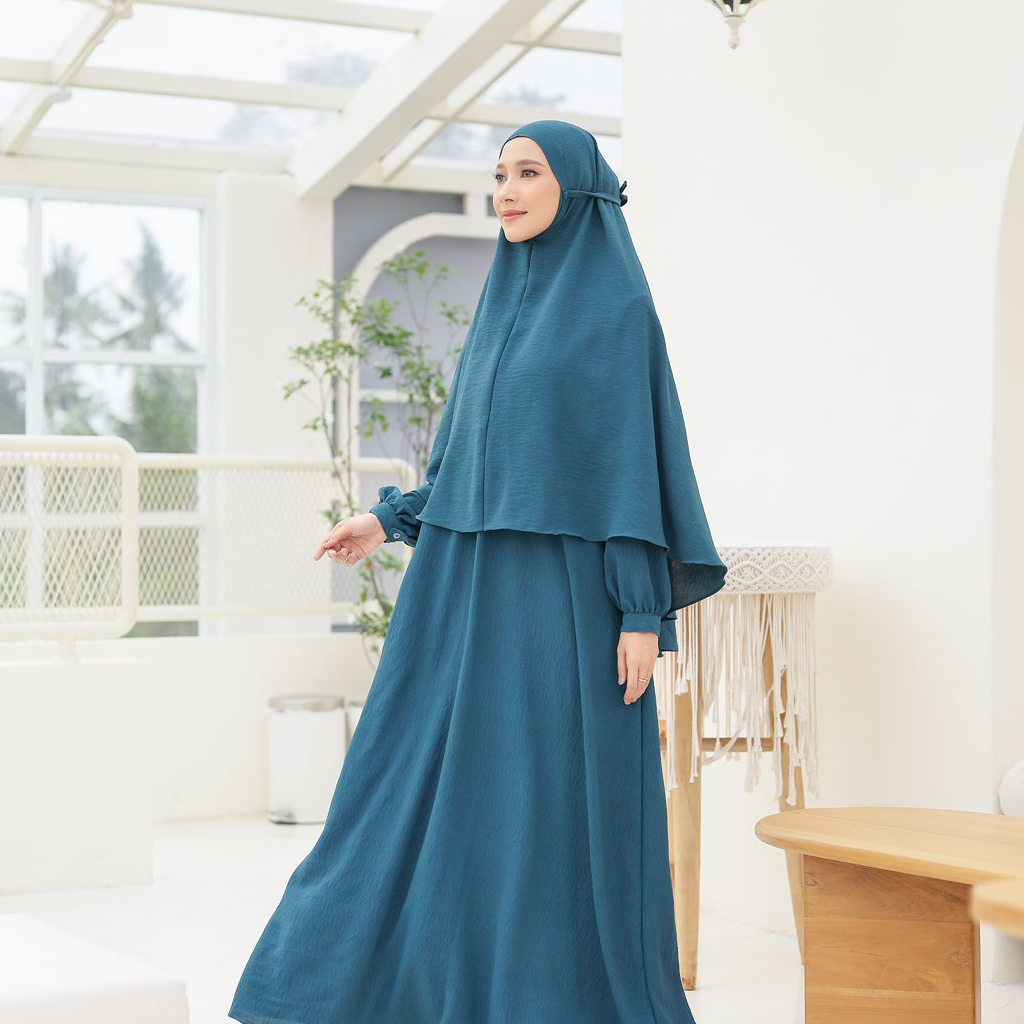 nadira hijab store