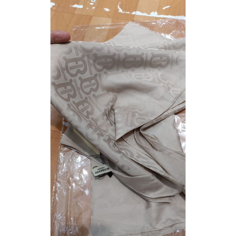 Terbaru!!! Scarf Import Scarf Emboss Bb Kerudung Hijab Jilbab