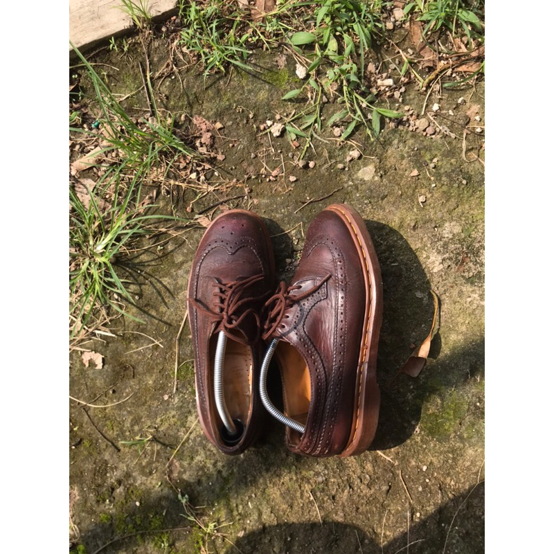 Jual dr martens/docmart borgue wingtip brown 43 original MIE | Shopee ...