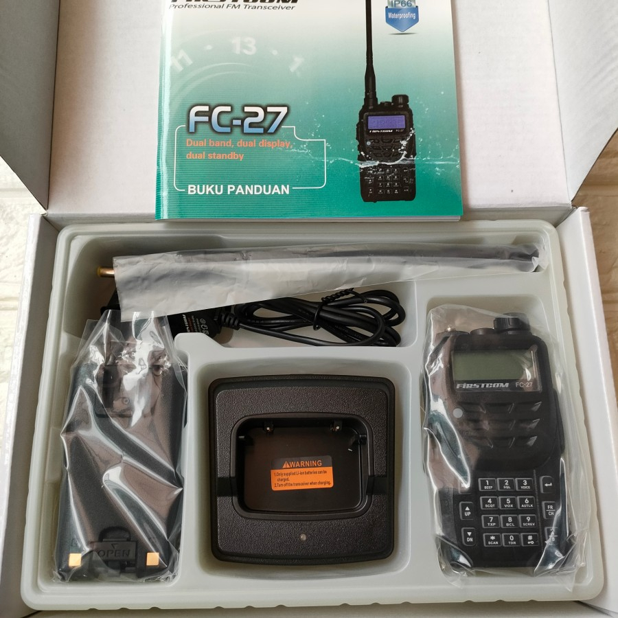 Jual HT Firstcom FC27 dual band (VHF/UHF) 5watt Garansi 1 Tahun Walkie ...
