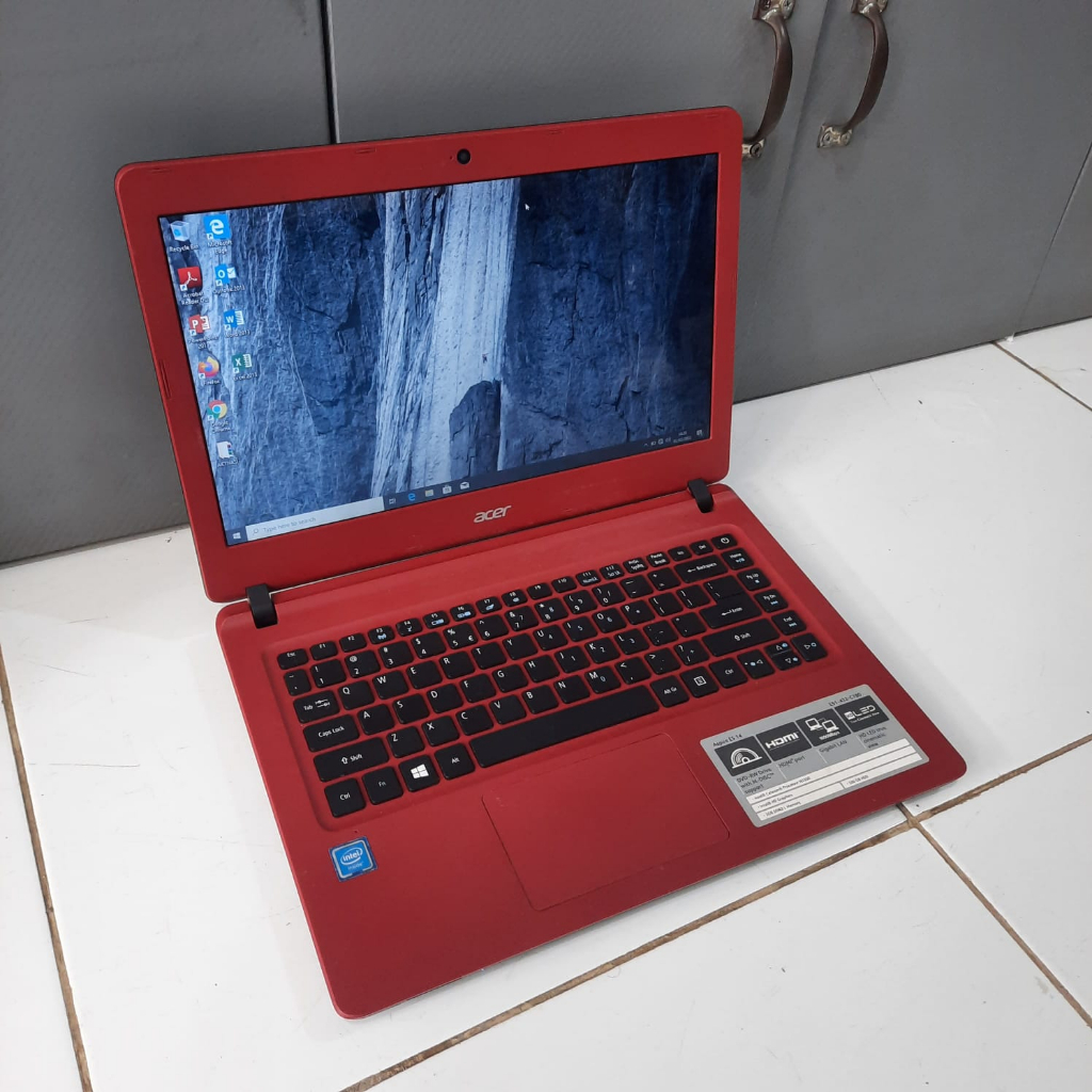 Jual Laptop Acer Es1 432 Celeron N3350 Ram 4 500gb Bergaransi Red Shopee Indonesia