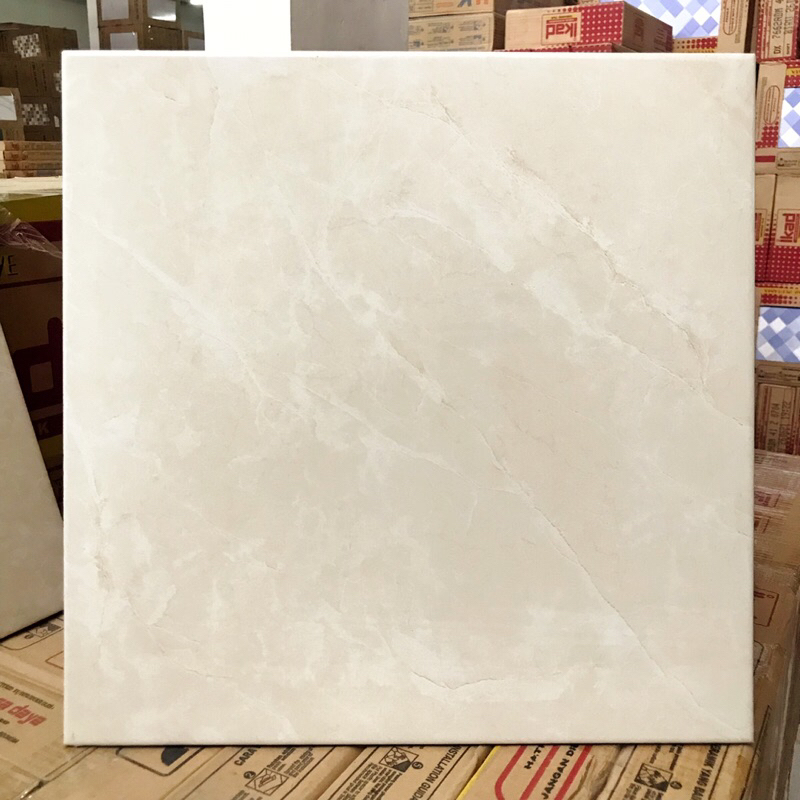 Jual keramik lantai 40x40 cream motif marmer(mengkilap) / keramik