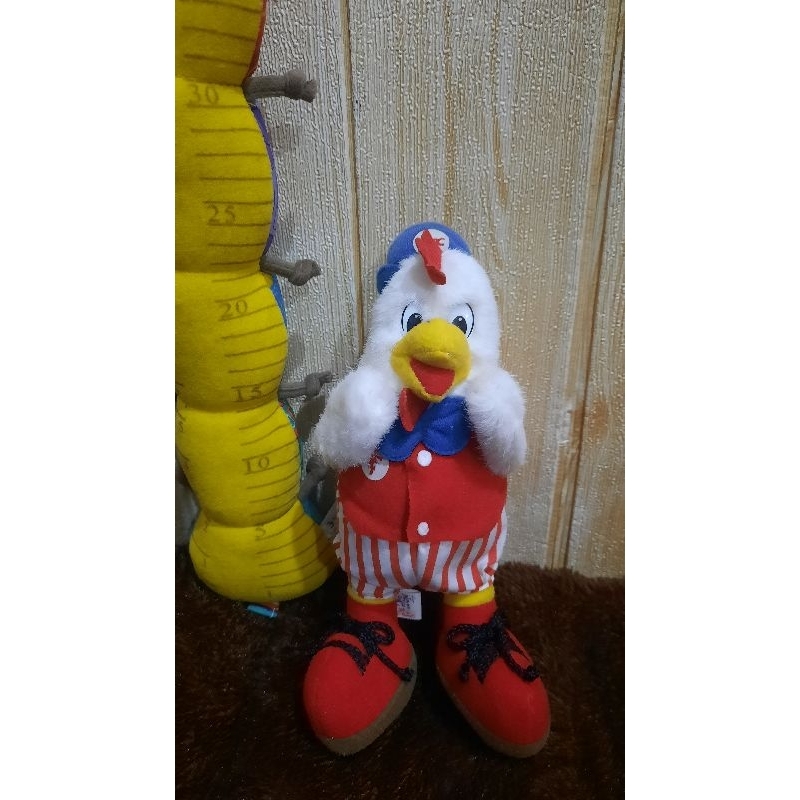 Jual Boneka Maskot Ayam/Chicken KFC official ori | Shopee Indonesia