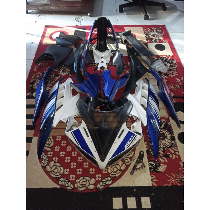 Jual body set original r15 v2 | Shopee Indonesia