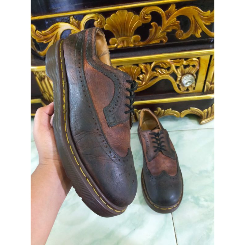 Jual DR MARTENS DOCMART BORGUE WINGTIP ORIGINAL MADE IN ENGLAND ...