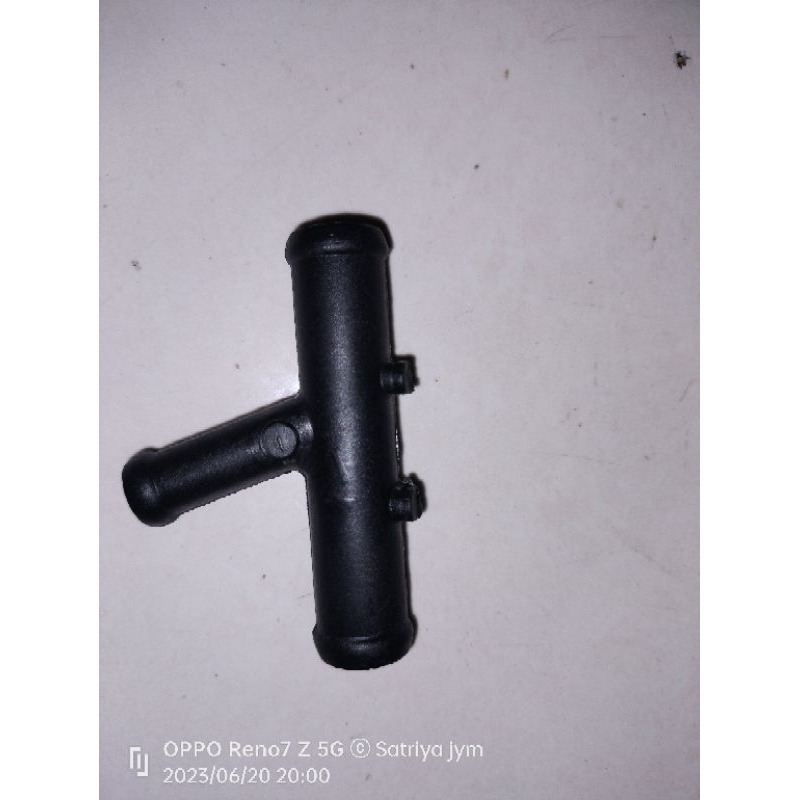 Jual sambungan pipa radiator kvb/ Vario lama original | Shopee Indonesia