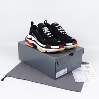 Harga sneakers outlet balenciaga