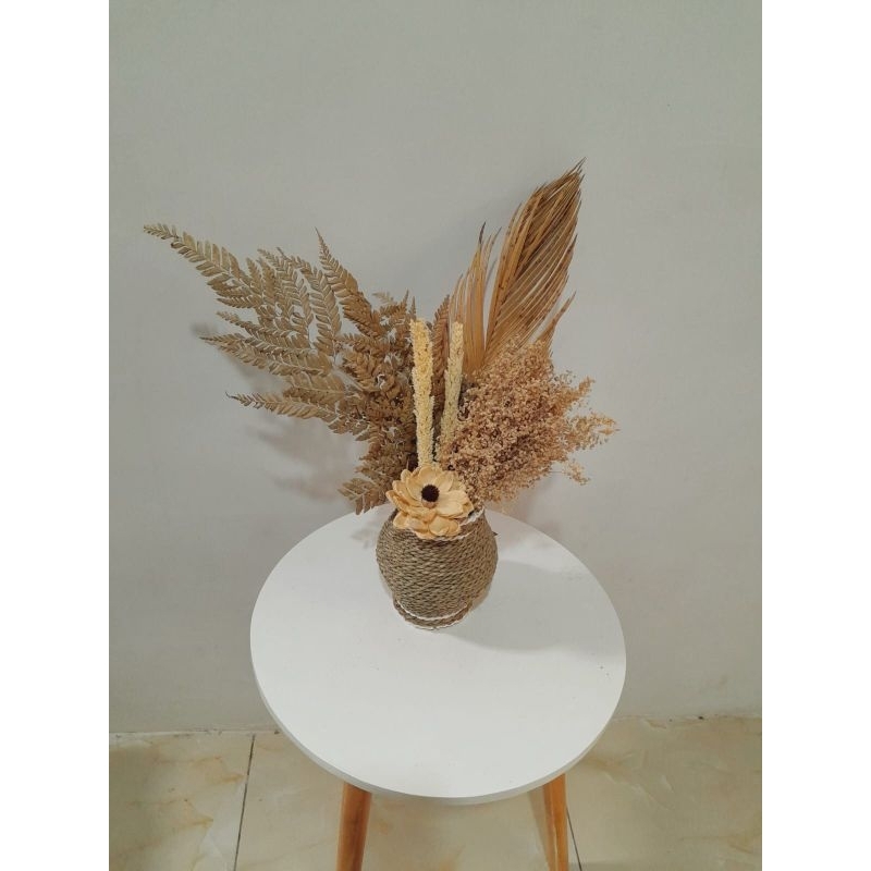 Jual bunga kering hiasan meja estetik dengan vas ukuran 15cm | Shopee