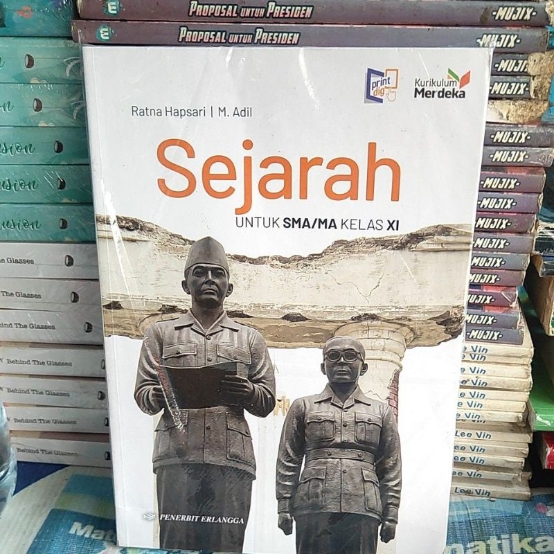 Jual original buku sejarah untuk SMA/ma kelas 2 Ratna Hapsari m adil ...