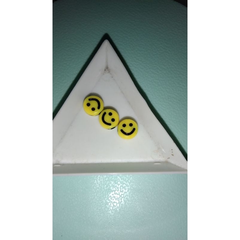 Jual Manik smile kuning ukuran besar | Shopee Indonesia