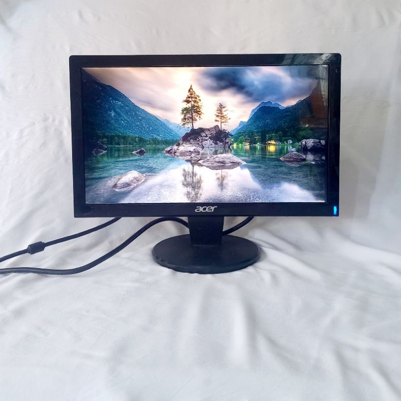 Jual Monitor LED 16 Inch Normal LCD LED Monitor PC DVR CCTV 16 Inch ...