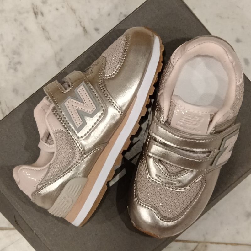 Jual NB New Balance 574 Girls Sneakers Special Edition Rosegold Pink ...