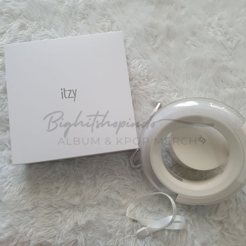 Itzy Official Lightstick Light Ring, 50% OFF