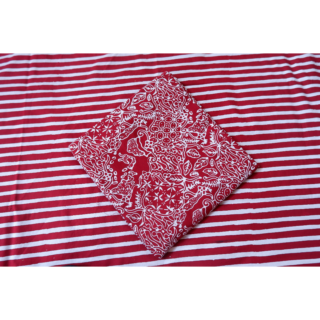 Jual READY Kain Batik Cap Asli Motif Peta Nusantara Latar Warna Merah ...