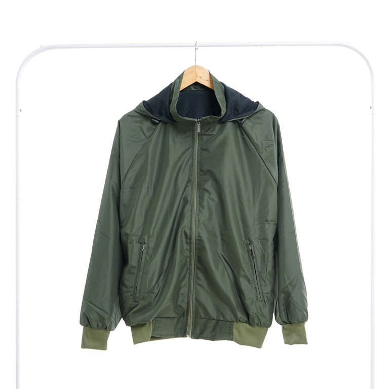 Jual Jaket Parasut Olahraga Polos Hitam Winrunning Shopee Indonesia