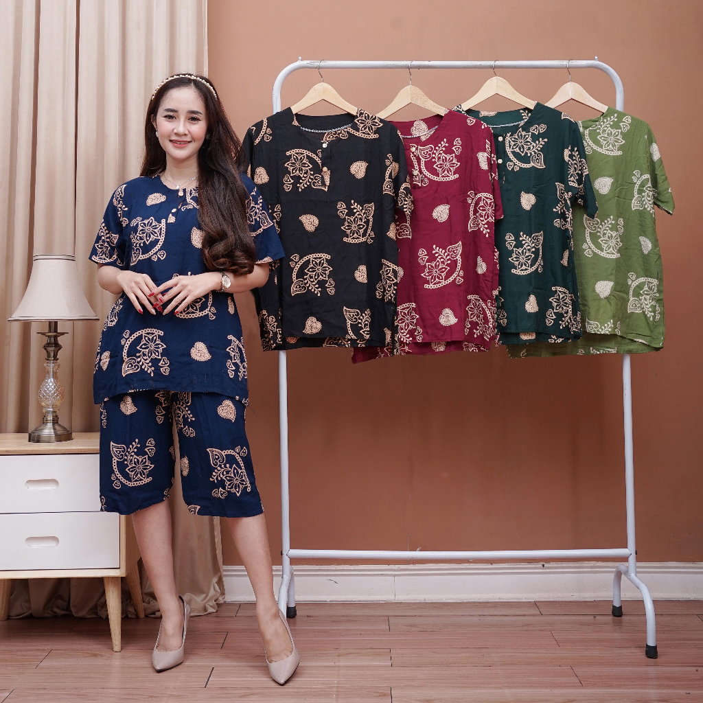 Jual Setelan Baju Tidur Pendek Edisi Ireng - Setelan Batik Celana Kulot ...