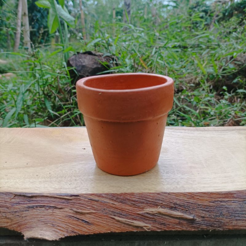 Jual Pot Gerabah Terracotta D8 Pot Tanaman Pot Tanah Liat Shopee Indonesia 