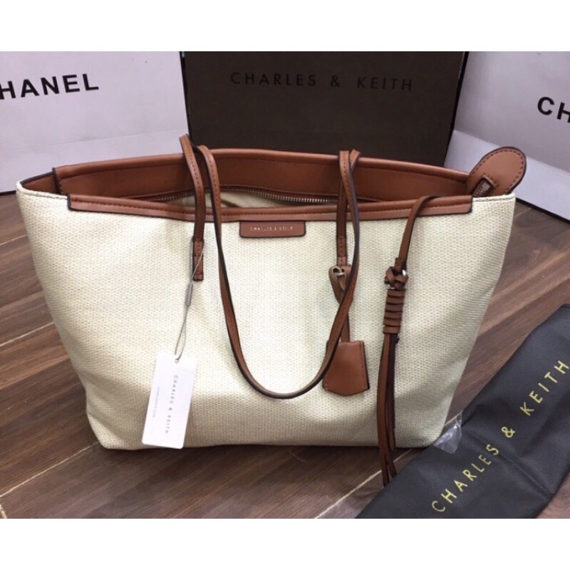 Jual Dompet Charles And Keith Terlengkap & Harga Terbaru November 2023